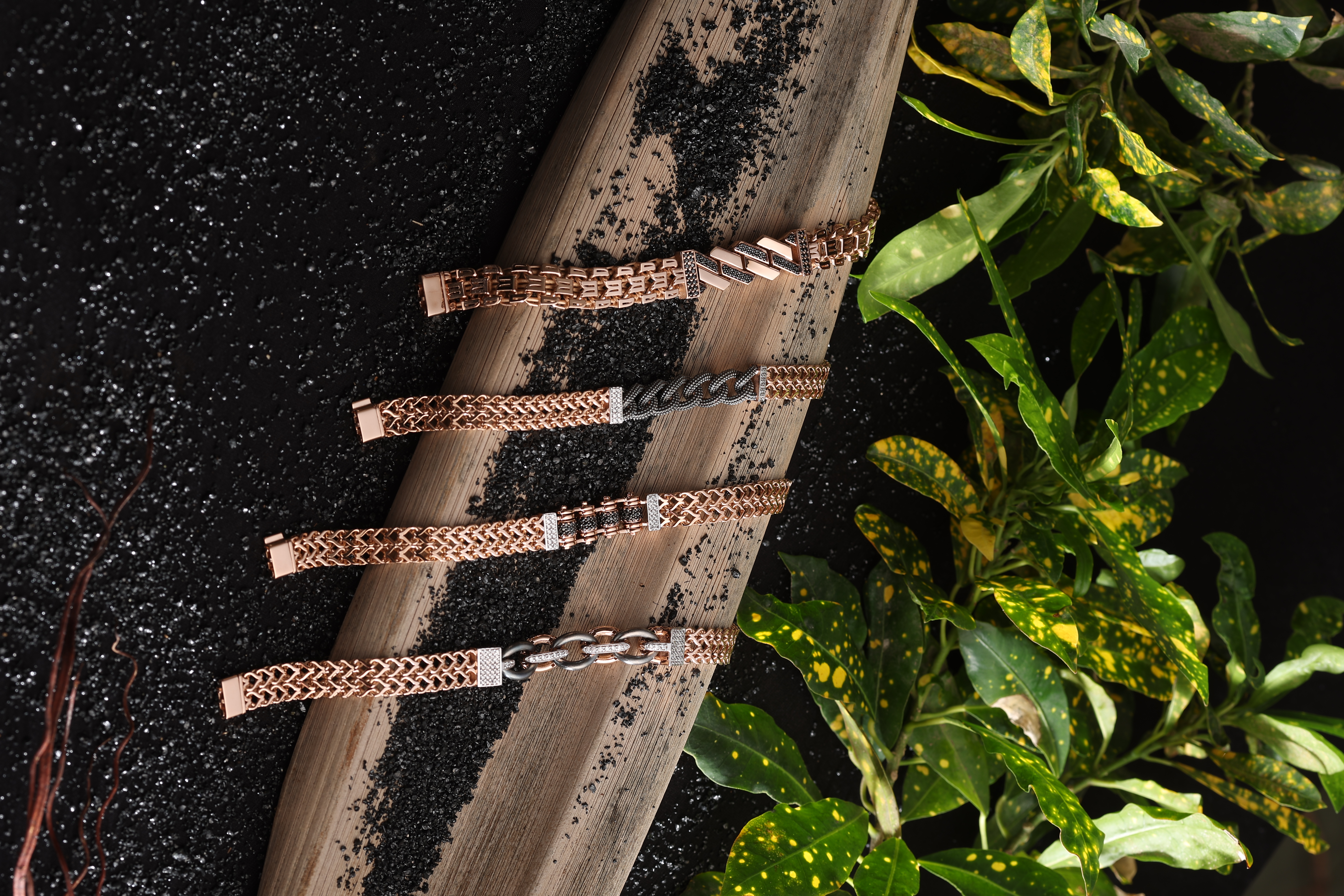 Classic Gold Necklace